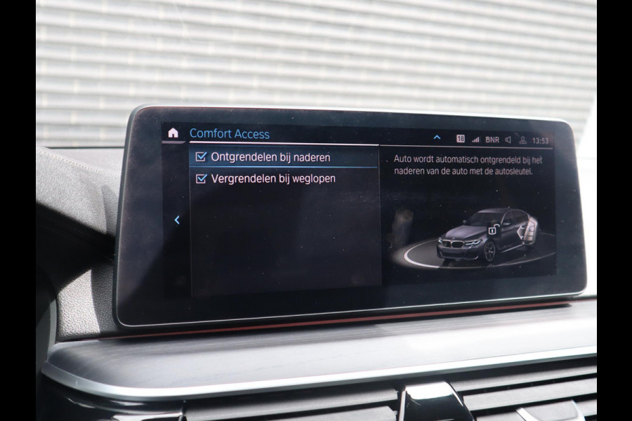 BMW 5 Serie 545e xDrive M sport | Head Up | Comfortstoel met geheugen |  Schuif-/kanteldak