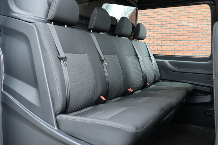 Ford Transit 350 2.0 TDCI L3H2 165PK AUT Limited DC | 7-Zitter | L+R Schuifdeur | 360 Camera | ACC | Navigatie | Bi-Xenon | Lane assist | BLIS | CarPlay | Trekhaak | Dubbel Cabine | Facelift model MY2025