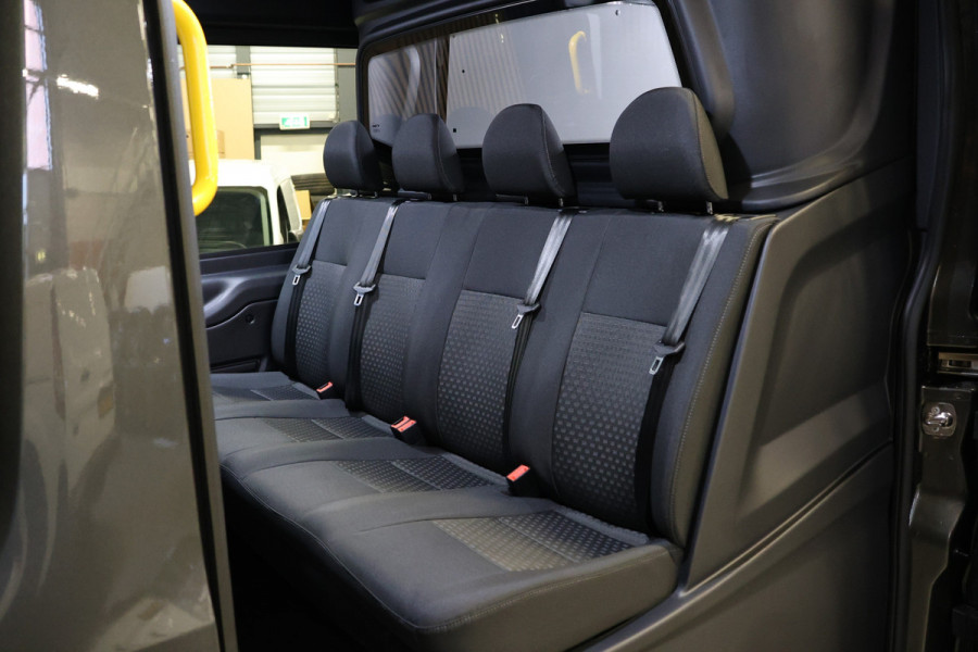 Ford Transit 350 2.0 TDCI L3H2 165PK AUT Limited DC | 7-Zitter | L+R Schuifdeur | 360 Camera | ACC | Navigatie | Bi-Xenon | Lane assist | BLIS | CarPlay | Trekhaak | Dubbel Cabine | Facelift model MY2025