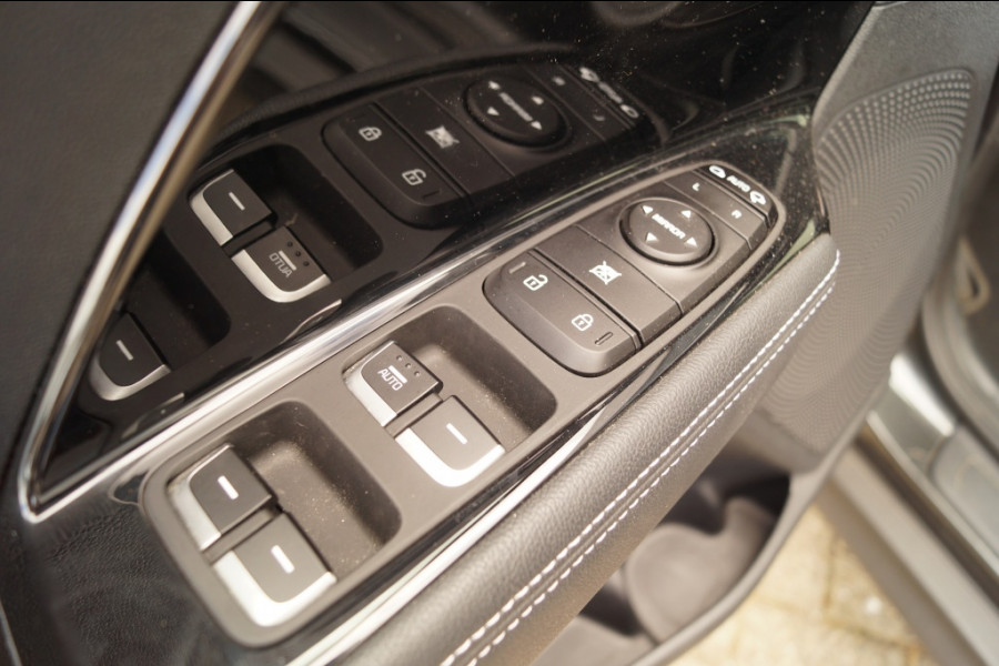 Kia e-Niro DynamicLine 64kWh -TREKHAAK-NAVI-ECC-CAM-