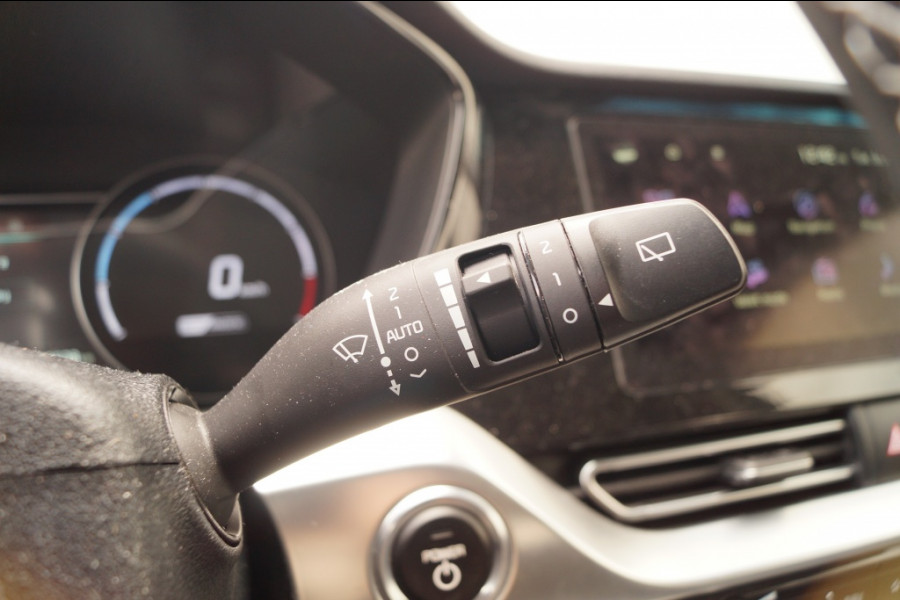 Kia e-Niro DynamicLine 64kWh -TREKHAAK-NAVI-ECC-CAM-