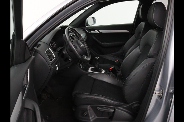 Audi Q3 1.4 TFSI Sport S Line Edition | Origineel NL | Half leder | Trekhaak | Full LED | Sportstoelen | Navigatie | Climate control | Parkeerhulp | Cruise control | Bluetooth | Getint glas