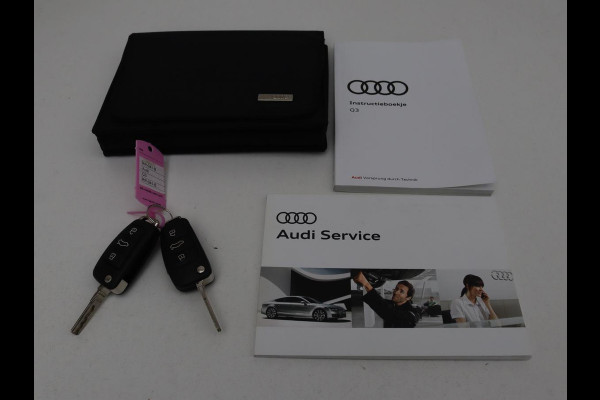 Audi Q3 1.4 TFSI Sport S Line Edition | Origineel NL | Half leder | Trekhaak | Full LED | Sportstoelen | Navigatie | Climate control | Parkeerhulp | Cruise control | Bluetooth | Getint glas