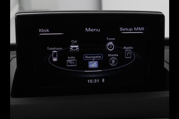 Audi Q3 1.4 TFSI Sport S Line Edition | Origineel NL | Half leder | Trekhaak | Full LED | Sportstoelen | Navigatie | Climate control | Parkeerhulp | Cruise control | Bluetooth | Getint glas