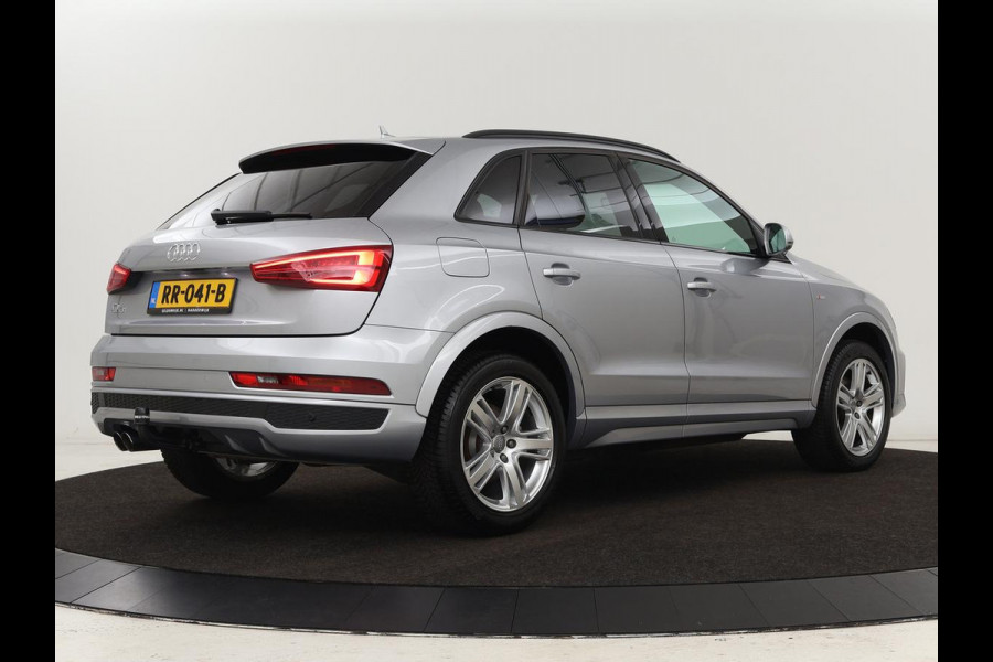 Audi Q3 1.4 TFSI Sport S Line Edition | Origineel NL | Half leder | Trekhaak | Full LED | Sportstoelen | Navigatie | Climate control | Parkeerhulp | Cruise control | Bluetooth | Getint glas