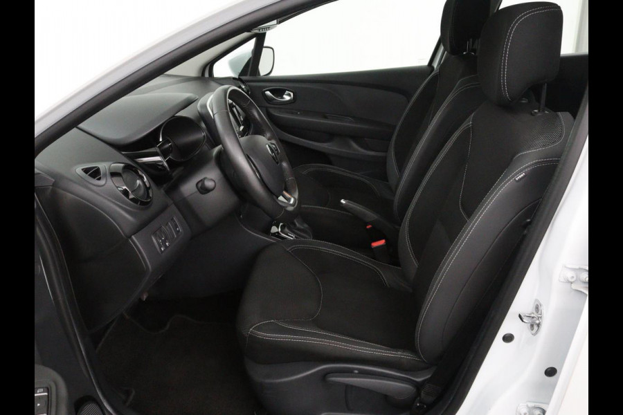 Renault Clio 1.2 TCe Zen | Automaat | Camera | Trekhaak | Navigatie | Climate control | Cruise control | Bluetooth