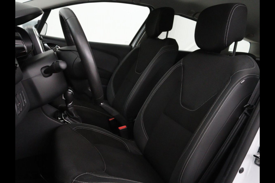 Renault Clio 1.2 TCe Zen | Automaat | Camera | Trekhaak | Navigatie | Climate control | Cruise control | Bluetooth