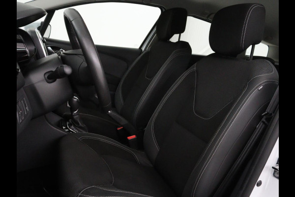 Renault Clio 1.2 TCe Zen | Automaat | Camera | Trekhaak | Navigatie | Climate control | Cruise control | Bluetooth