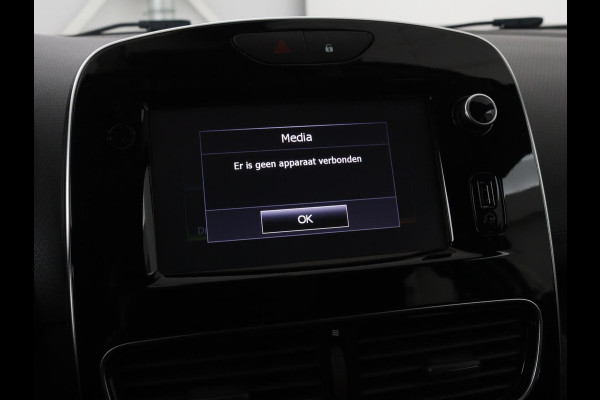 Renault Clio 1.2 TCe Zen | Automaat | Camera | Trekhaak | Navigatie | Climate control | Cruise control | Bluetooth