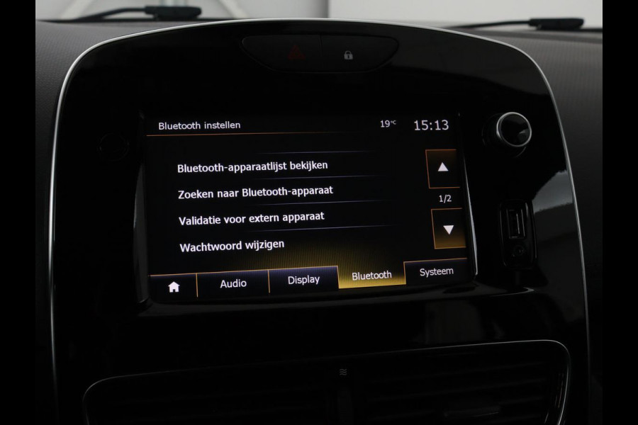 Renault Clio 1.2 TCe Zen | Automaat | Camera | Trekhaak | Navigatie | Climate control | Cruise control | Bluetooth