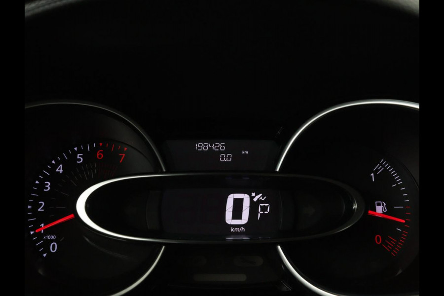 Renault Clio 1.2 TCe Zen | Automaat | Camera | Trekhaak | Navigatie | Climate control | Cruise control | Bluetooth