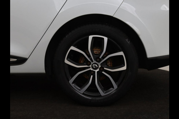 Renault Clio 1.2 TCe Zen | Automaat | Camera | Trekhaak | Navigatie | Climate control | Cruise control | Bluetooth