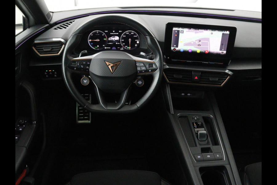 CUPRA Leon 1.4 e-Hybrid VZ Performance | Panoramadak | Stoel & stuurverwarming | Adaptive cruise | Camera | Carplay | Navigatie | Sfeerverlichting | Keyless | Full LED | PHEV