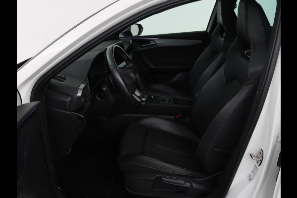 CUPRA Leon 1.4 e-Hybrid VZ Performance | Panoramadak | Stoel & stuurverwarming | Adaptive cruise | Camera | Carplay | Navigatie | Sfeerverlichting | Keyless | Full LED | PHEV