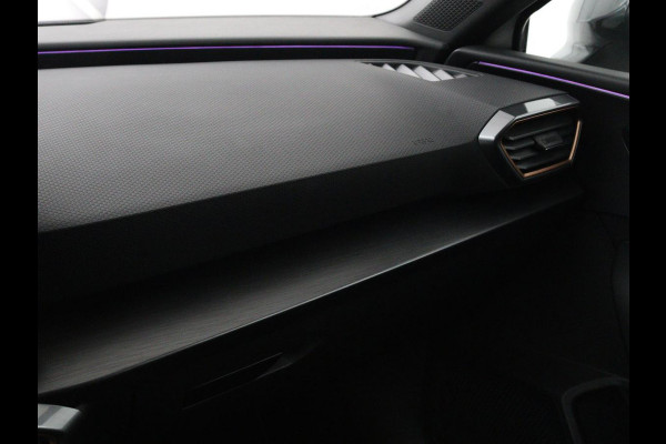 CUPRA Leon 1.4 e-Hybrid VZ Performance | Panoramadak | Stoel & stuurverwarming | Adaptive cruise | Camera | Carplay | Navigatie | Sfeerverlichting | Keyless | Full LED | PHEV
