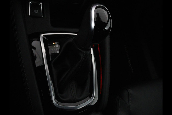Nissan QASHQAI 1.3 DIG-T Tekna | Panoramadak | Leder | Trekhaak | 360 camera | Stoelverwarming | Bose Sound | Carplay | Full LED | Keyless | Navigatie