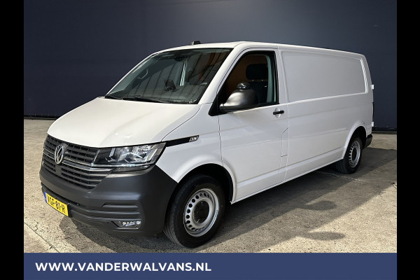 Volkswagen Transporter 2.0 TDI L2H1 Euro6 Airco | Apple Carplay | Cruisecontrol | Camera | Trekhaak Android auto, Parkeersensoren,