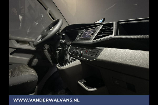 Volkswagen Transporter 2.0 TDI L2H1 Euro6 Airco | Apple Carplay | Cruisecontrol | Camera | Trekhaak Android auto, Parkeersensoren,