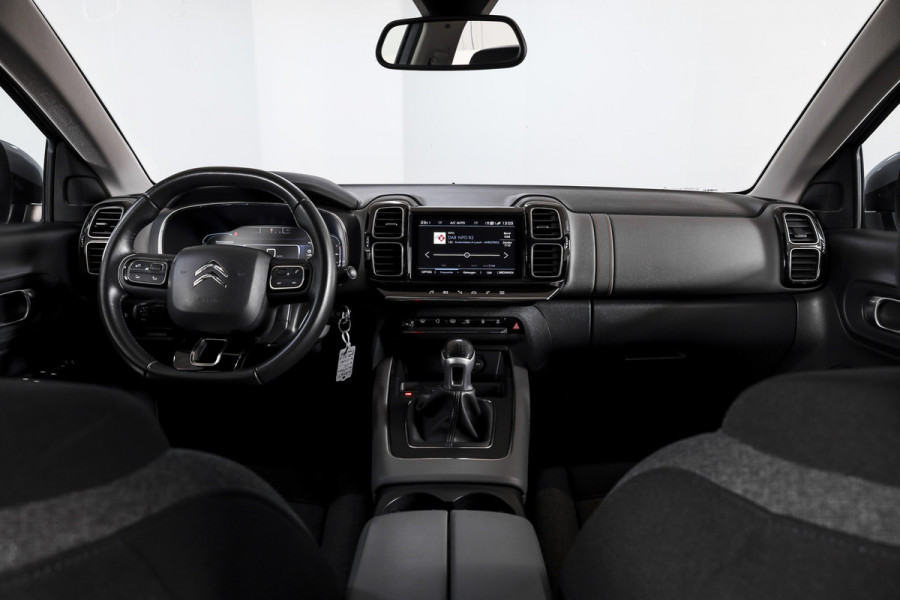 Citroën C5 Aircross 1.2 PureTech 130 PK Business | Dig. Cockpit | Cruise | Afn. Trekhaak | PDC | Camera | NAV+App. Connect | ECC | LM 18" |
