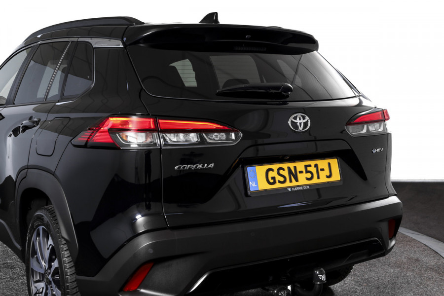 Toyota Corolla Cross Hybrid 140 Style | Dig. Cockpit | Adapt. Cruise | Stoel+-Stuurverw. | Trekhaak | PDC | Camera | NAV+App. Connect | Elek. Klep | ECC | LM 18" |
