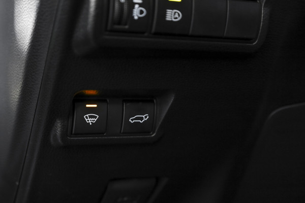 Toyota Corolla Cross Hybrid 140 Style | Dig. Cockpit | Adapt. Cruise | Stoel+-Stuurverw. | Trekhaak | PDC | Camera | NAV+App. Connect | Elek. Klep | ECC | LM 18" |
