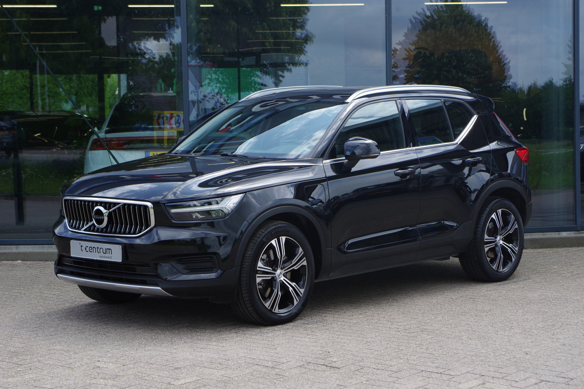 Volvo XC40 1.5 T5 Recharge 263 PK Inscription PHEV, Panoramadak, Leder, Winterpakket, LED Volvo XC40 1.5 T5 Recharge 263 PK Inscription PHEV, Panoramadak, Leder, Winterpakket, LED