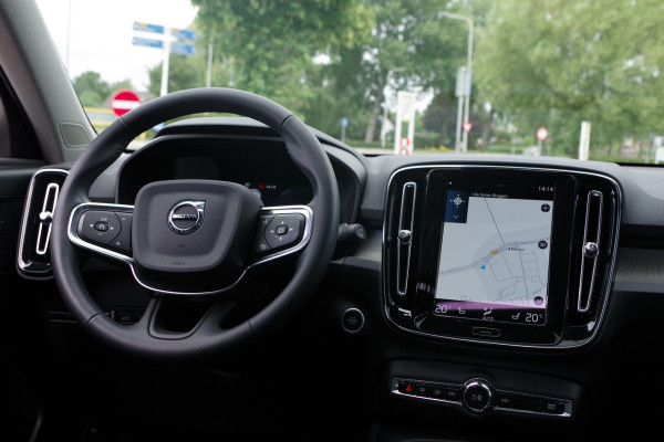 Volvo XC40 1.5 T5 Recharge 263 PK Inscription PHEV, Panoramadak, Leder, Winterpakket, LED