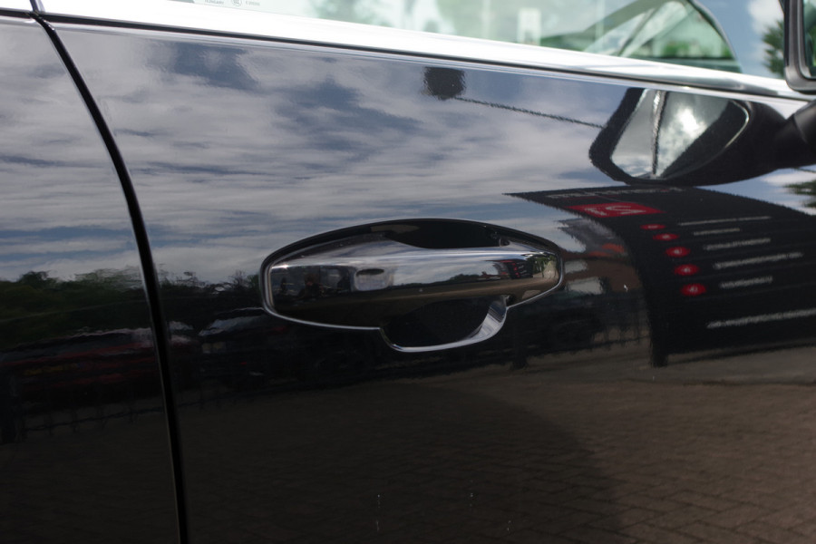 Volvo XC40 1.5 T5 Recharge 263 PK Inscription PHEV, Panoramadak, Leder, Winterpakket, LED