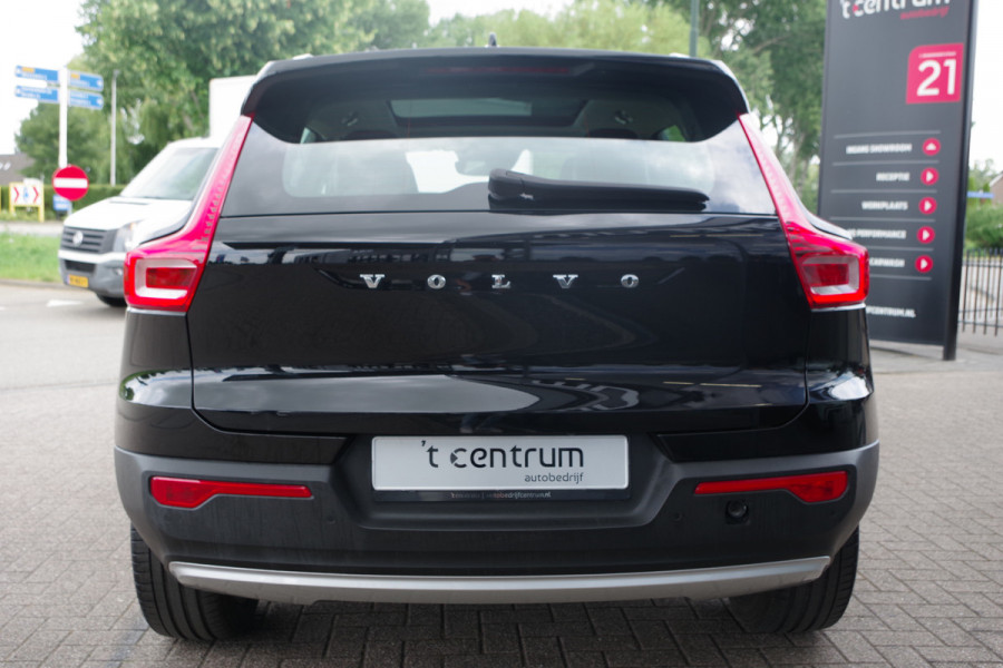Volvo XC40 1.5 T5 Recharge 263 PK Inscription PHEV, Panoramadak, Leder, Winterpakket, LED
