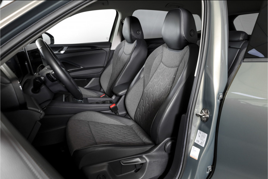 Volkswagen Tiguan 1.5 eTSI 150 PK Life Edition - DSG Automaat | Dig. Cockpit | Adapt. Cruise | Stoel+-Stuurverw. | PDC | Camera | App. Connect | ECC | Elek. Klep | DAB | LM 17" | 8559