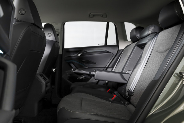 Volkswagen Tiguan 1.5 eTSI 150 PK Life Edition - DSG Automaat | Dig. Cockpit | Adapt. Cruise | Stoel+-Stuurverw. | PDC | Camera | App. Connect | ECC | Elek. Klep | DAB | LM 17" | 8559