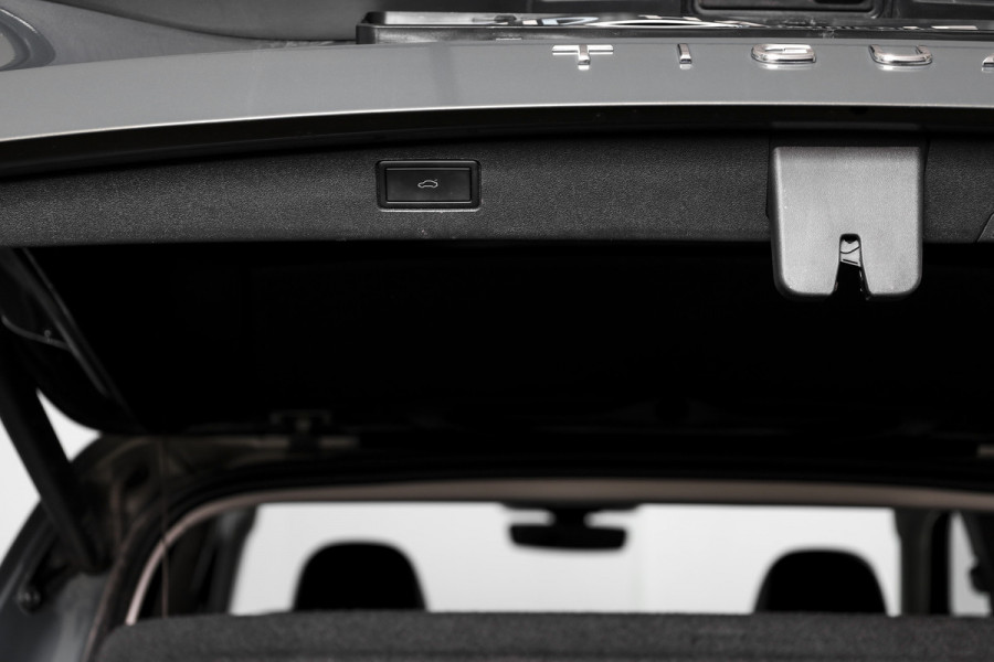 Volkswagen Tiguan 1.5 eTSI 150 PK Life Edition - DSG Automaat | Dig. Cockpit | Adapt. Cruise | Stoel+-Stuurverw. | PDC | Camera | App. Connect | ECC | Elek. Klep | DAB | LM 17" | 8559
