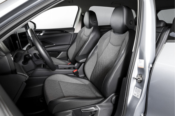 Volkswagen Tiguan 1.5 eTSI 150 PK Life Edition - DSG Automaat | Dig. Cockpit | Adapt. Cruise | Stoel+-Stuurverw. | PDC | Camera | App. Connect | ECC | Elek. Klep | DAB | LM 17" | 4378