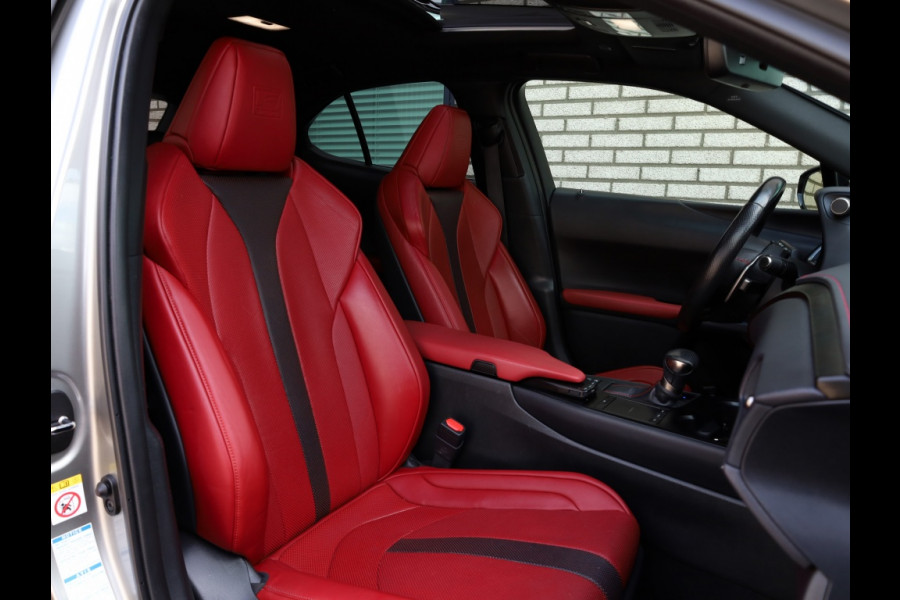 Lexus UX 250h AWD F Sport Premium | Mark Levinson | Schuifdak | 360 Camer