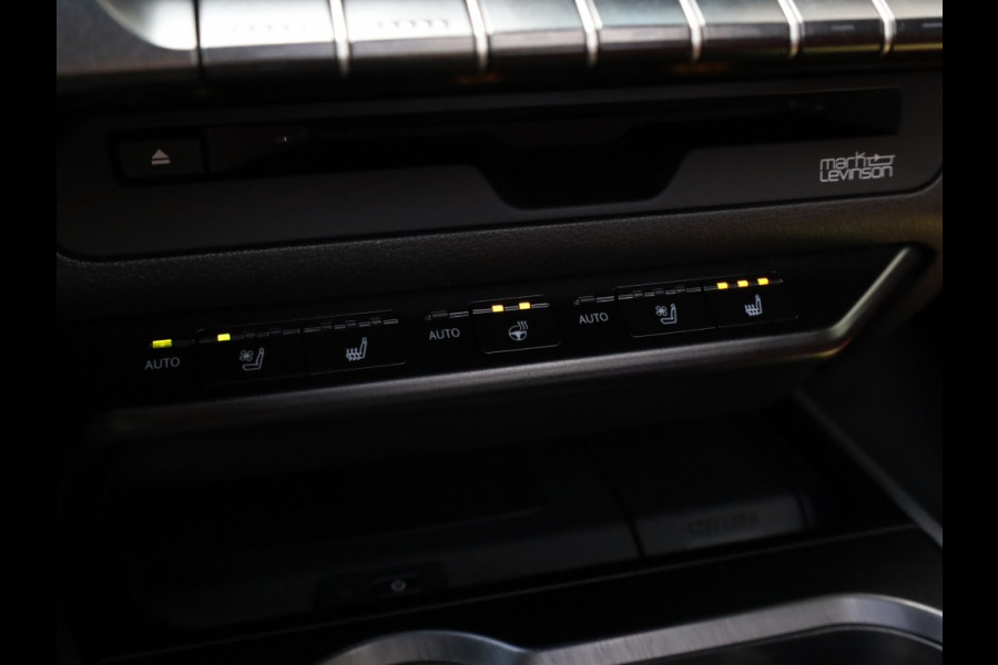 Lexus UX 250h AWD F Sport Premium | Mark Levinson | Schuifdak | 360 Camer