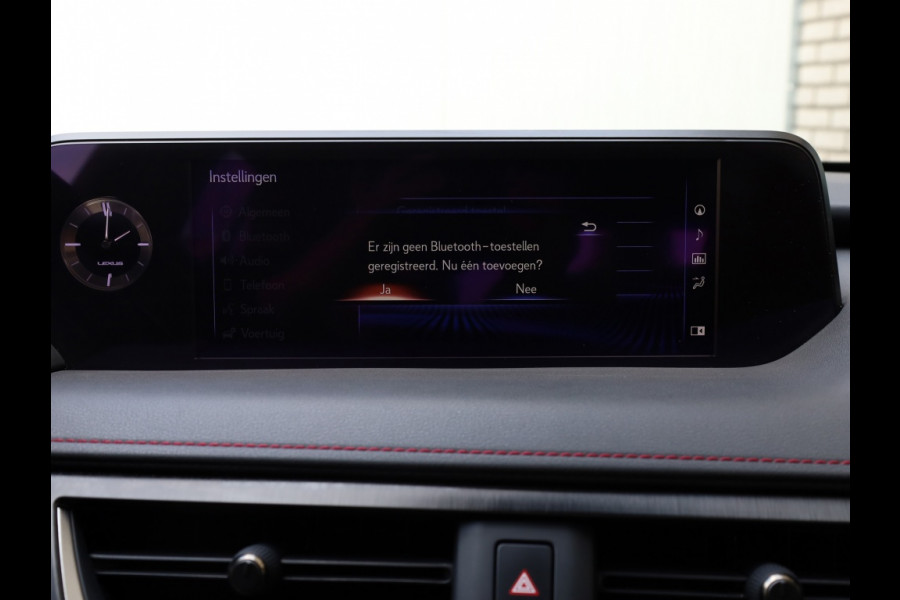 Lexus UX 250h AWD F Sport Premium | Mark Levinson | Schuifdak | 360 Camer