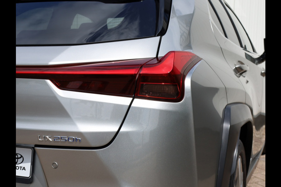 Lexus UX 250h AWD F Sport Premium | Mark Levinson | Schuifdak | 360 Camer