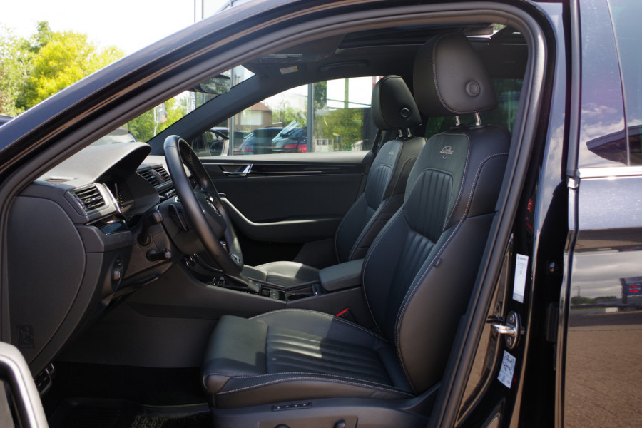 Škoda Superb Combi 1.4 TSI iV 218 PK Laurin & Klement PHEV, Leder, Panoramdak, 4 x Stoelverwarming, Camera