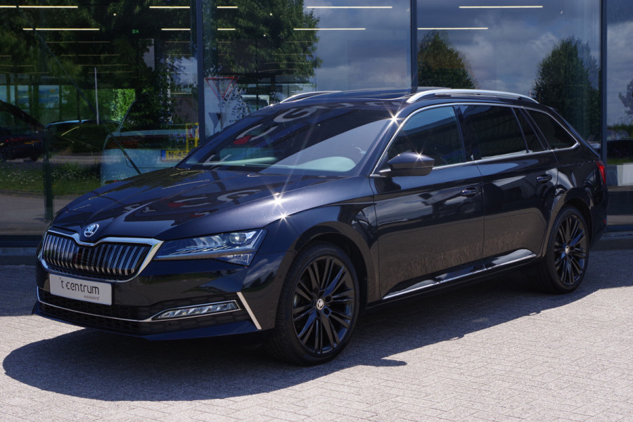 Škoda Superb Combi 1.4 TSI iV 218 PK Laurin & Klement PHEV, Leder, Panoramdak, 4 x Stoelverwarming, Camera