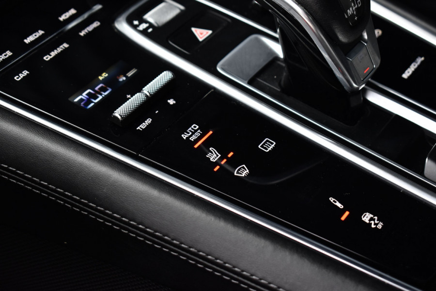 Porsche Panamera 2.9 4 E-Hybrid 462pk Sport Design | Panoramadak | 21'' Velgen | Bose | Sfeerverlichting | Luchtvering | Sportuitlaat |