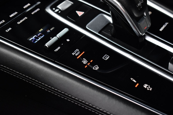 Porsche Panamera 2.9 4 E-Hybrid 462pk Sport Design | Panoramadak | 21'' Velgen | Bose | Sfeerverlichting | Luchtvering | Sportuitlaat |