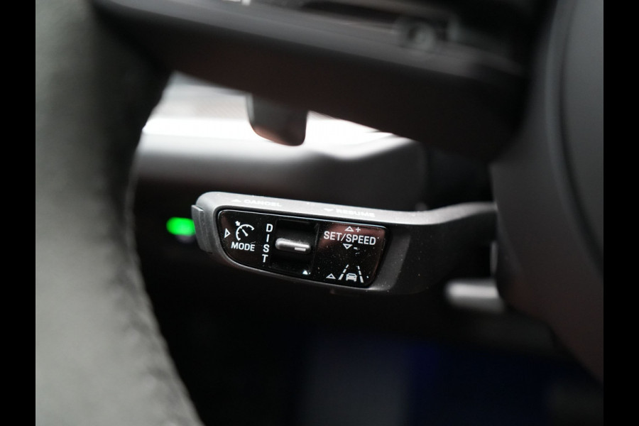 Porsche Cayenne Coupé 3.0 E-Hybrid Plug In Hybrid 462PK Dealer O.H Facelift PHEV | Panodak | Luchtvering | Sportuitlaat | 4 Wiel Besturing | PDLS+ | Sport Chrono | InnoDrive Adaptive Cruise | SportDesign | Head up | Soft Close | 22"L.M | 360 Camera | 18-voudige leder