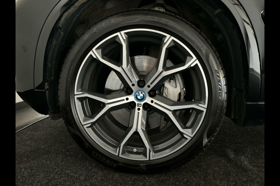BMW X5 xDrive50e | Driving assistant professional | M Sportpakket | Innovation pack