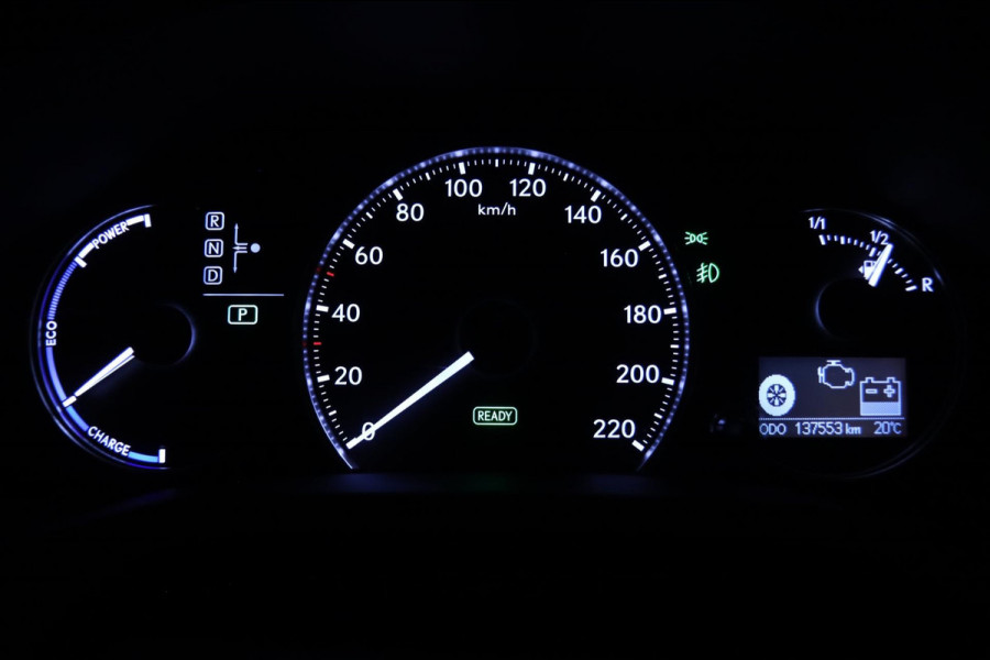 Lexus CT 200h Business Line / CAMERA / ALCANTARA / LED / CRUISE / NAP
