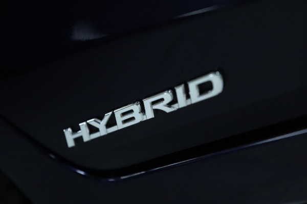 Lexus CT 200h Business Line / CAMERA / ALCANTARA / LED / CRUISE / NAP