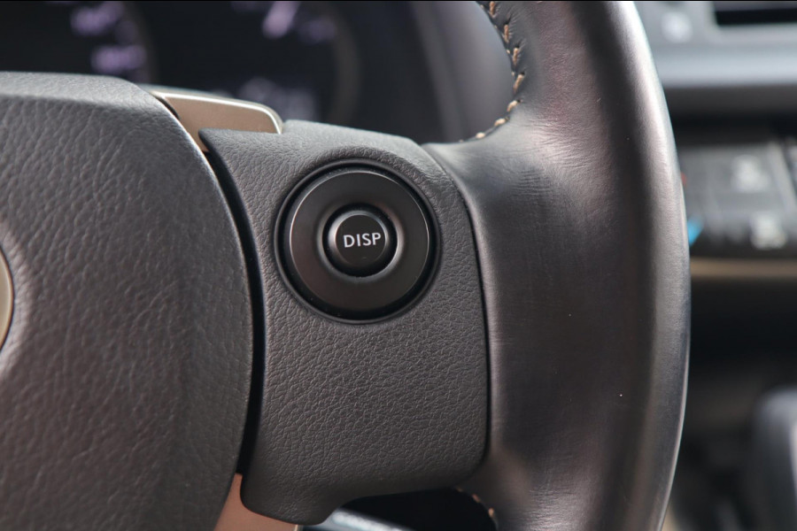 Lexus CT 200h Business Line / CAMERA / ALCANTARA / LED / CRUISE / NAP