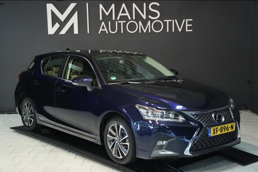 Lexus CT 200h Business Line / CAMERA / ALCANTARA / LED / CRUISE / NAP