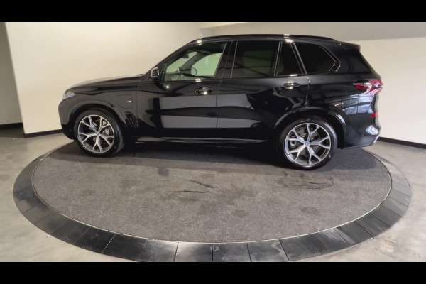 BMW X5 xDrive50e | Driving assistant professional | M Sportpakket | Innovation pack