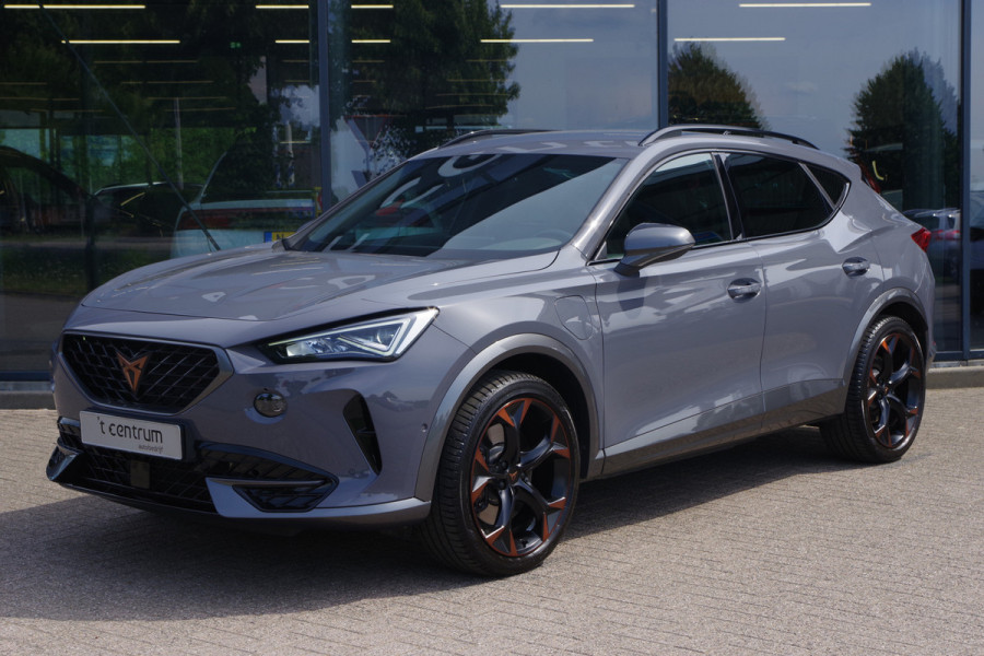CUPRA Formentor 1.4 e-Hybrid VZ 245 PK Copper Edition PHEV, Winterpakket, Carplay, Camera