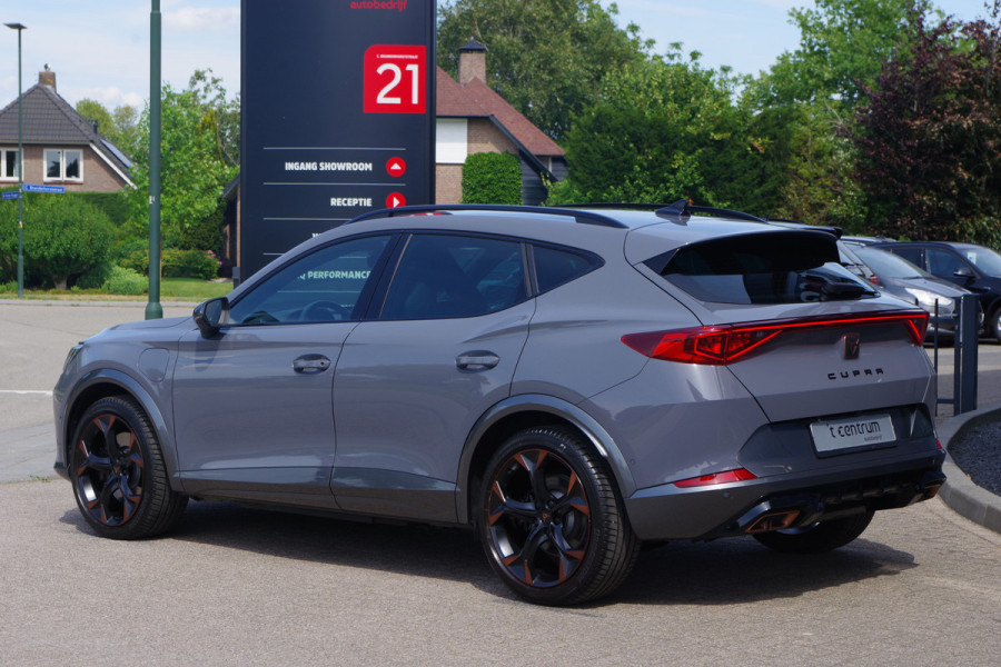 CUPRA Formentor 1.4 e-Hybrid VZ 245 PK Copper Edition PHEV, Winterpakket, Carplay, Camera